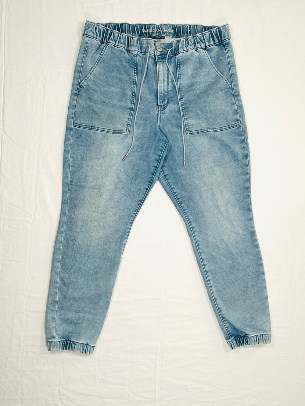 American Eagle Cozy Next Level High-Rise Jogger Jeans